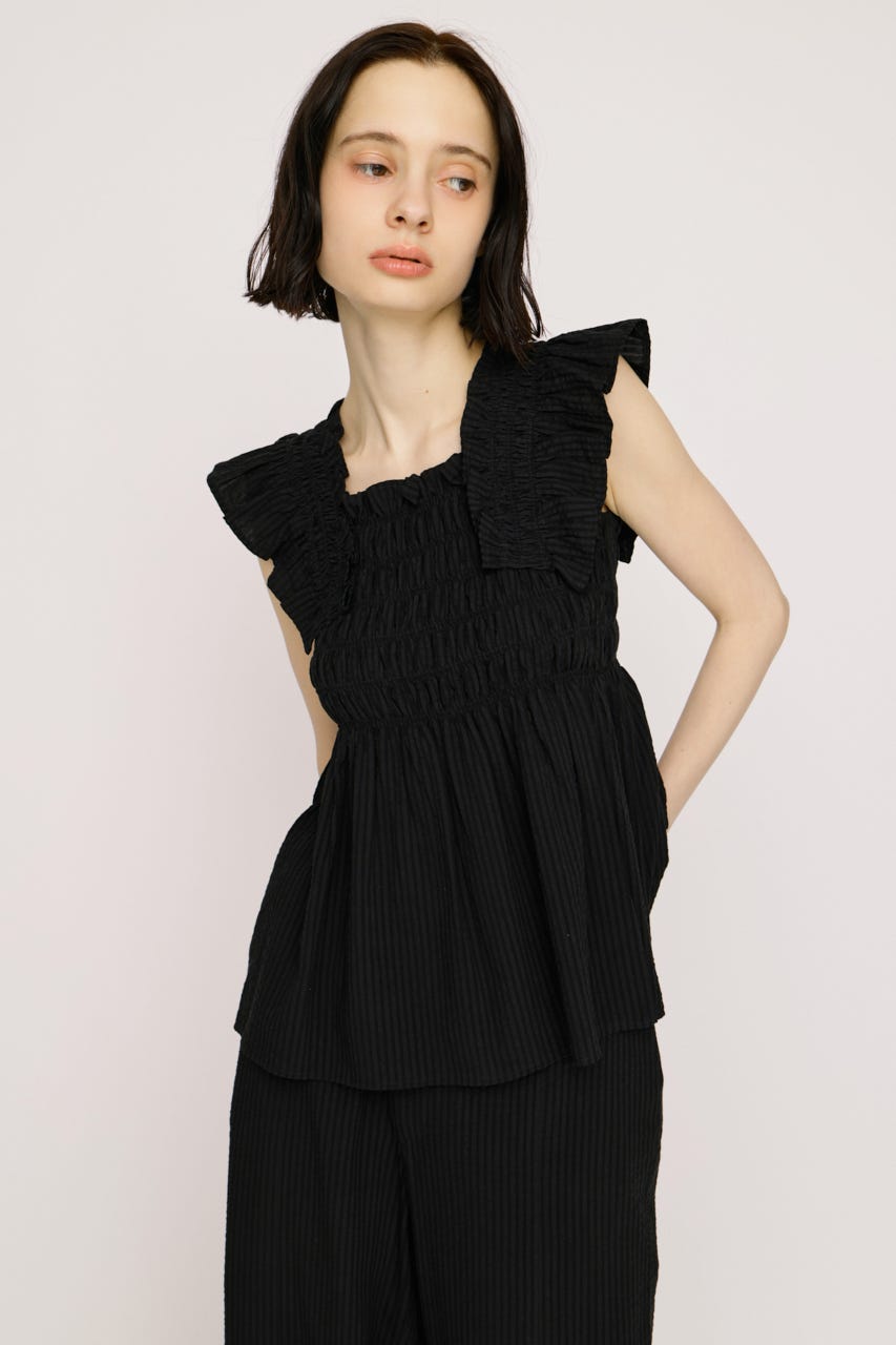 【SNSで話題！】SEERSUCKER ARM FRILL トップス BLK FREE