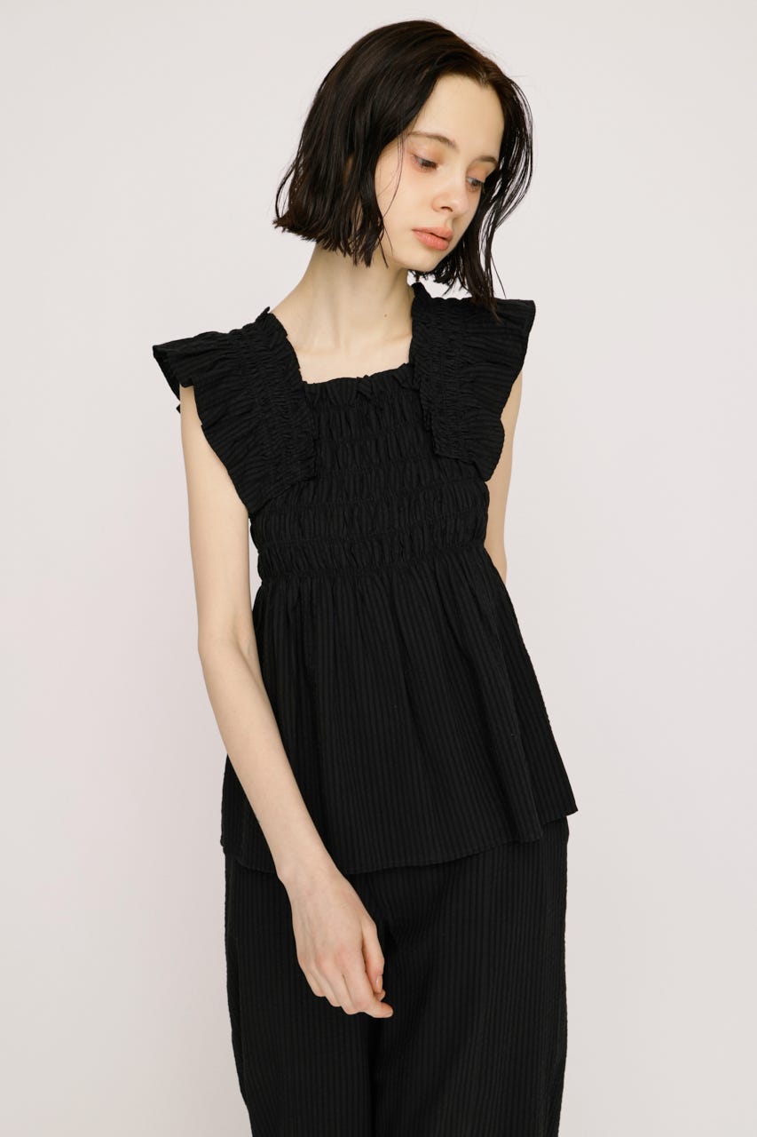 【SNSで話題！】SEERSUCKER ARM FRILL トップス BLK FREE
