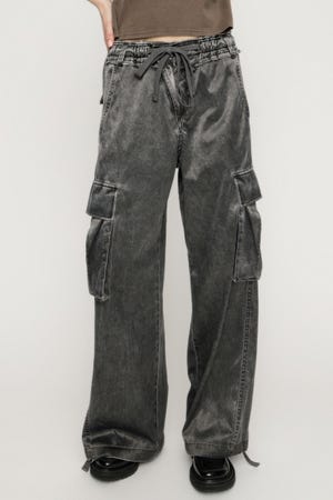 WASHED SATIN CARGO パンツ