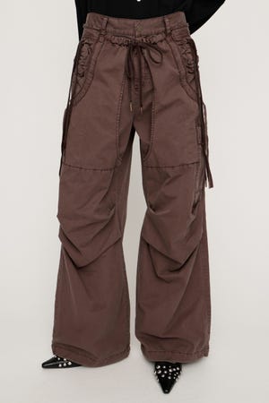 TUCK WIDE WOVEN パンツ