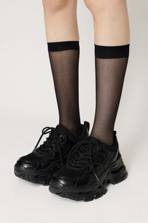 【先行受注キャンペーン対象アイテム】AIR CORE KNIT SNEAKER