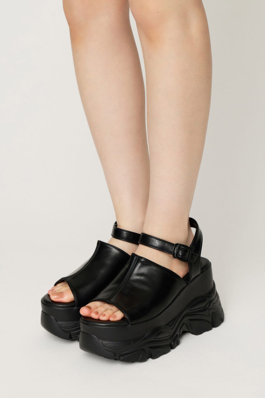 【1BUY5％OFF】CHUNKY SNEAKER SOLE サンダル BLK S