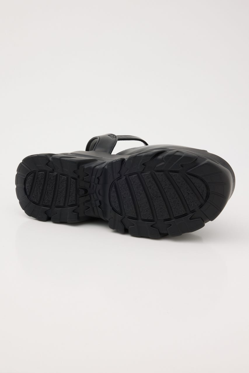 【1BUY5％OFF】CHUNKY SNEAKER SOLE サンダル BLK S