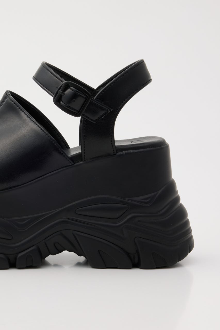 【1BUY5％OFF】CHUNKY SNEAKER SOLE サンダル BLK S