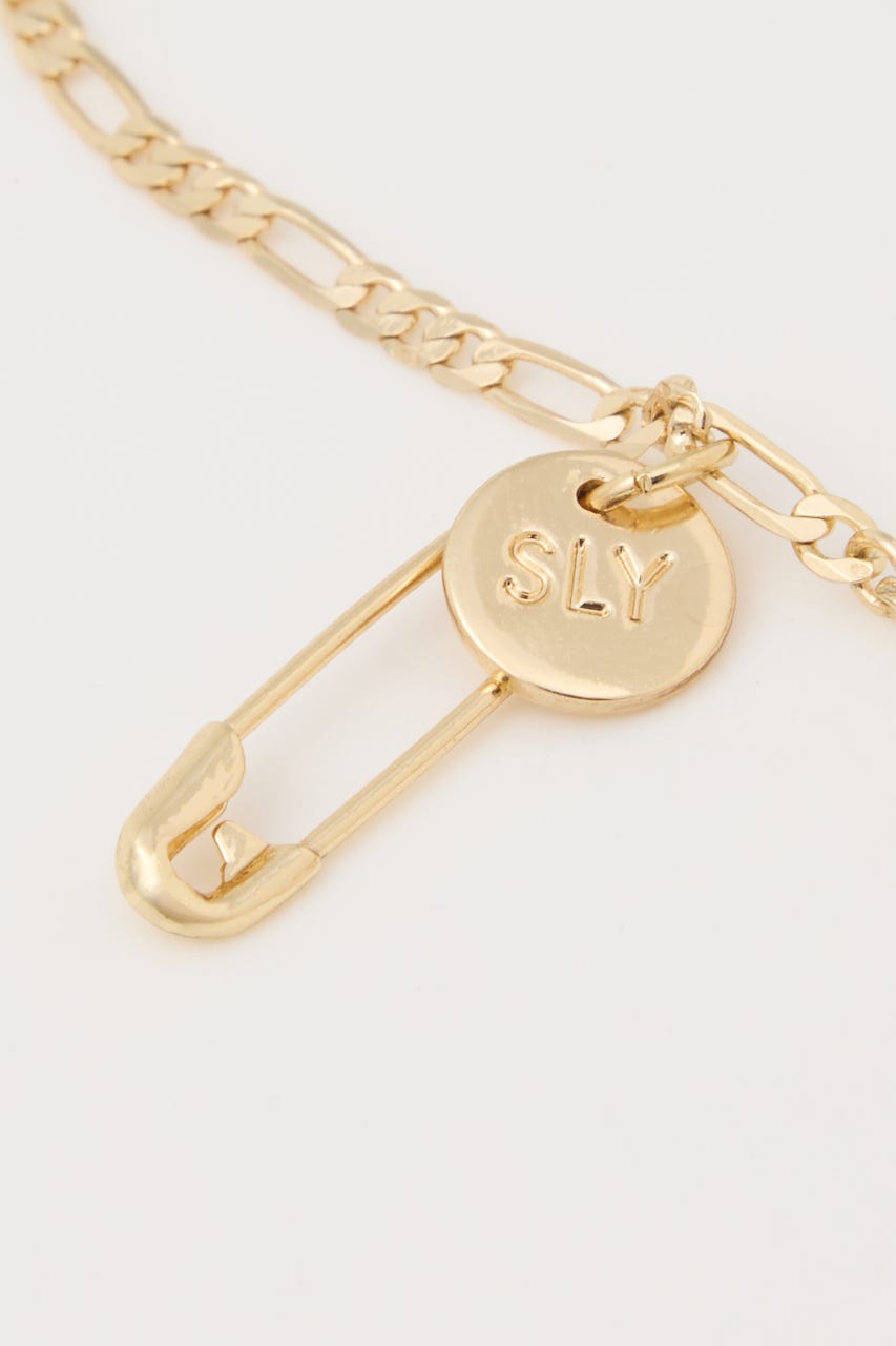 【1BUY5％OFF】KEY & PIN CHARM GLD FREE