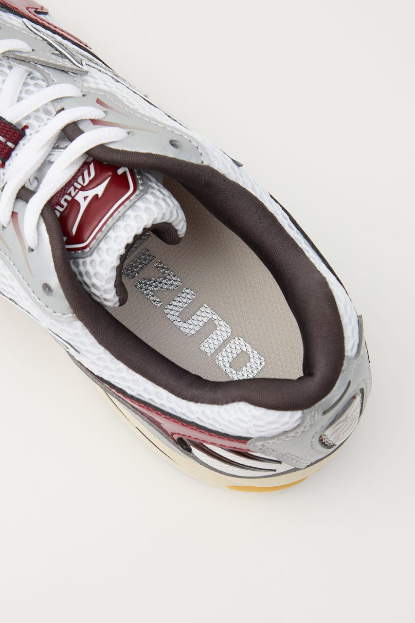 【MIZUNO】WAVE RIDER 10 RED 24.0cm