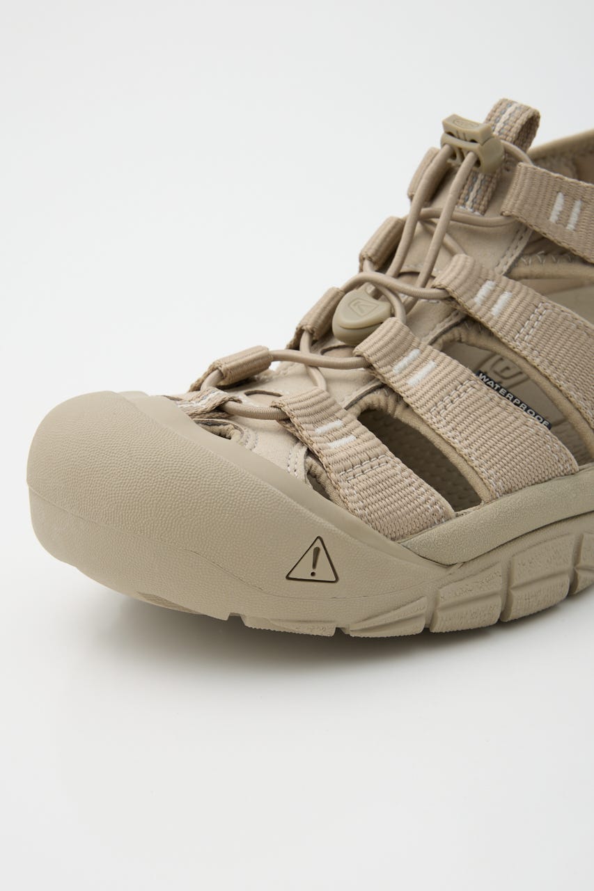 【KEEN】 ニューポート エイチツー サンダル BEG 25.0cm