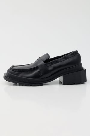 【Dr.Martens】MAYBOLE ローファー シューズ