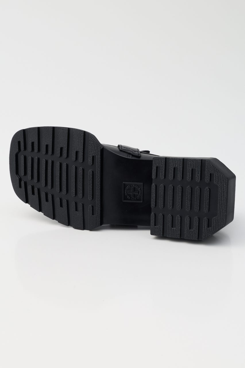 【Dr.Martens】MAYBOLE バックル ローファー BLK 4