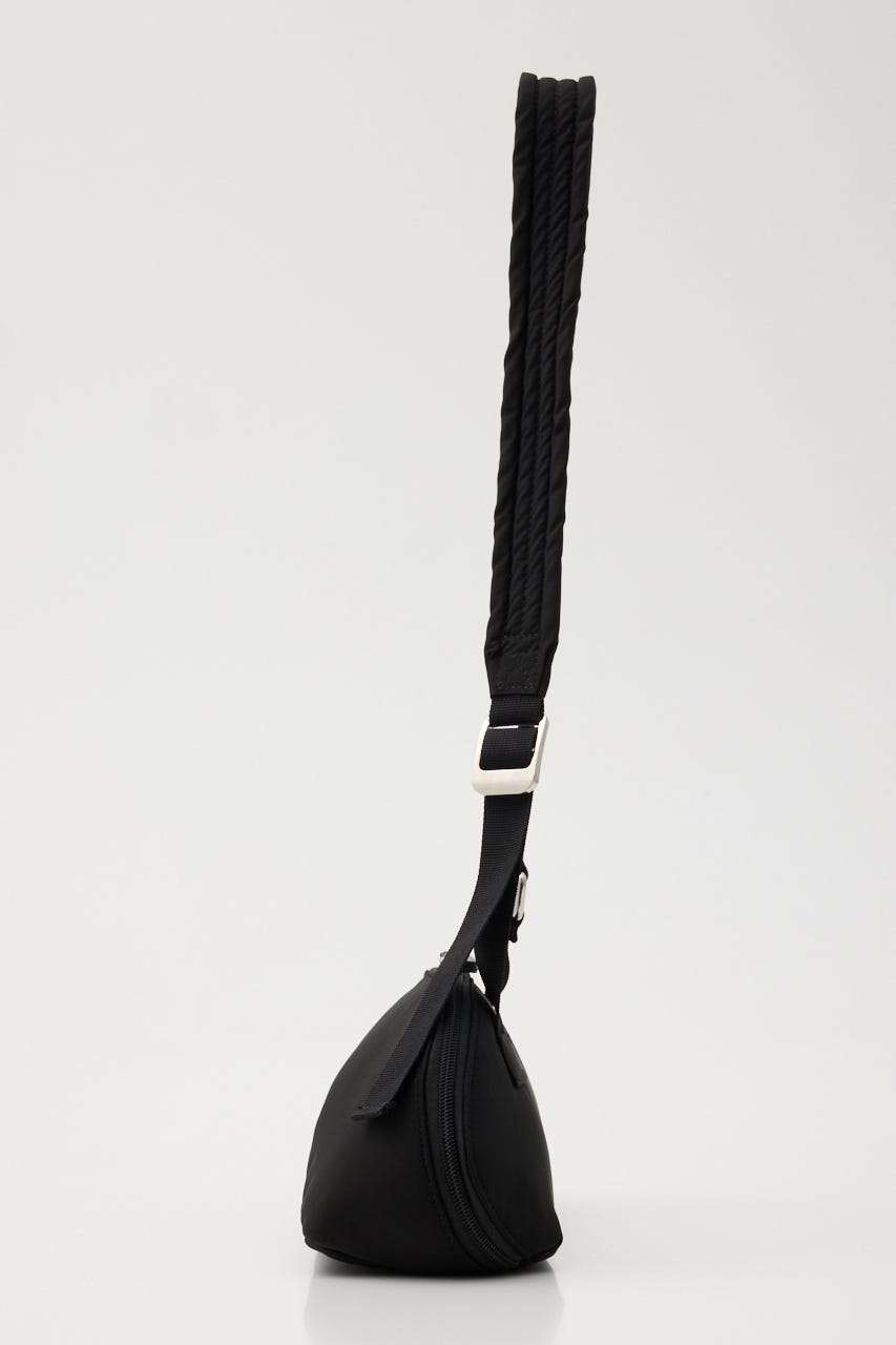 【ADD CULUMN】FIGRE BODYBAG NYLON バッグ BLK FREE