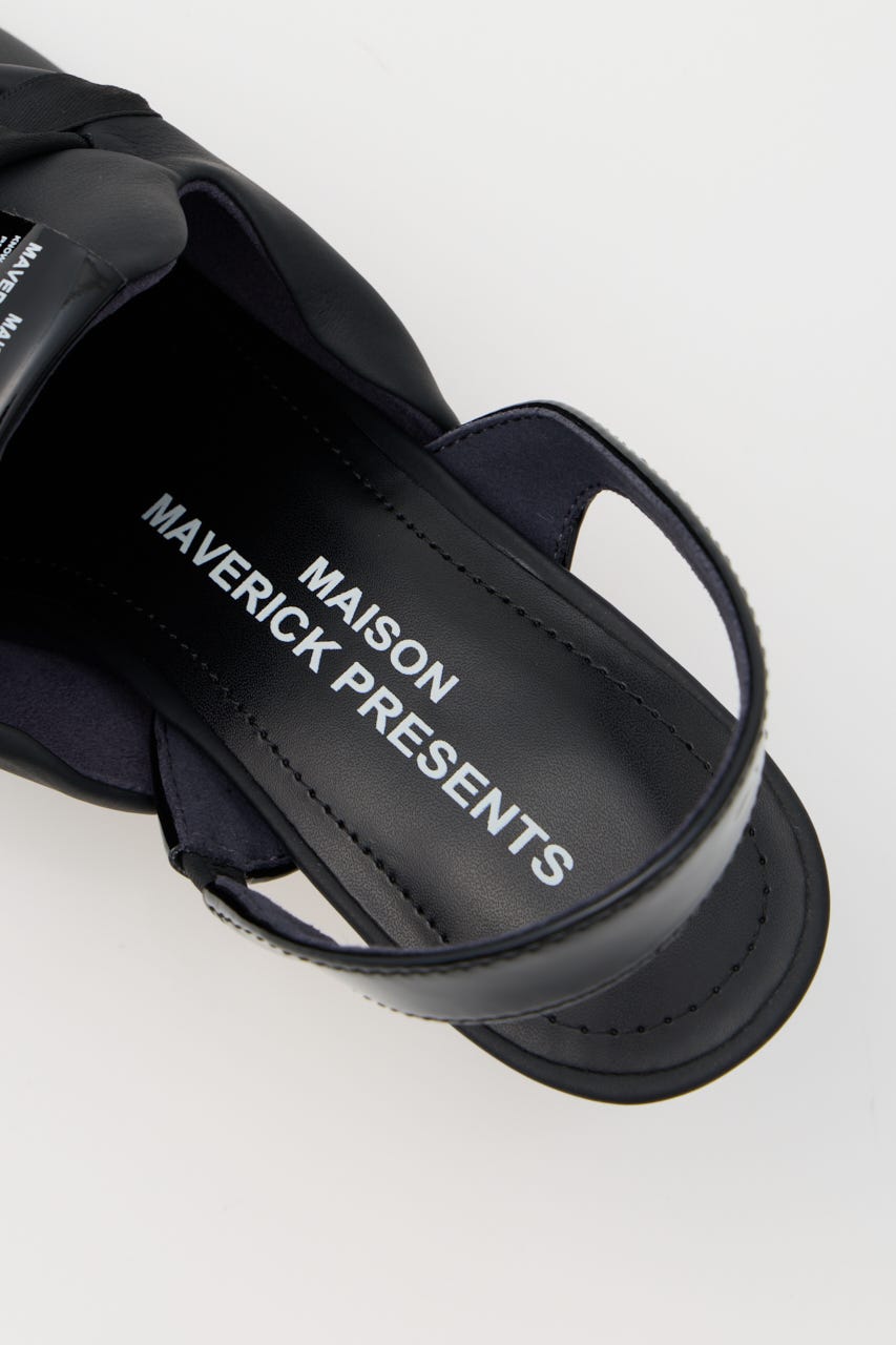 【MAISON MAVERICK PRESENTS】ファーレースアップスニーカーヒール BLK ３６