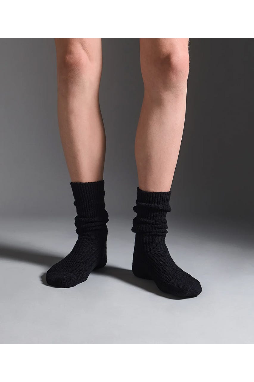 【YUQRI】Crispy warm ソックス BLK FREE