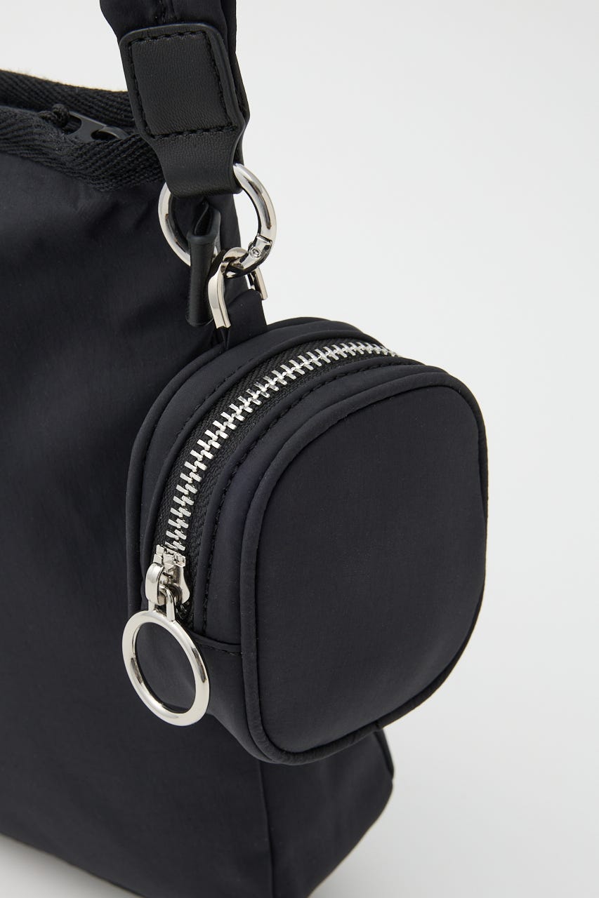 【SHEL'TTER SELECT】ミニポーチ付ギャザーショルダーナイロンバッグ BLK FREE