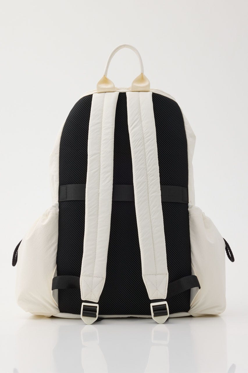 【ARMANI EXCHANGE】AXロゴ オーバーサイズジップ バックパック IVOY FREE