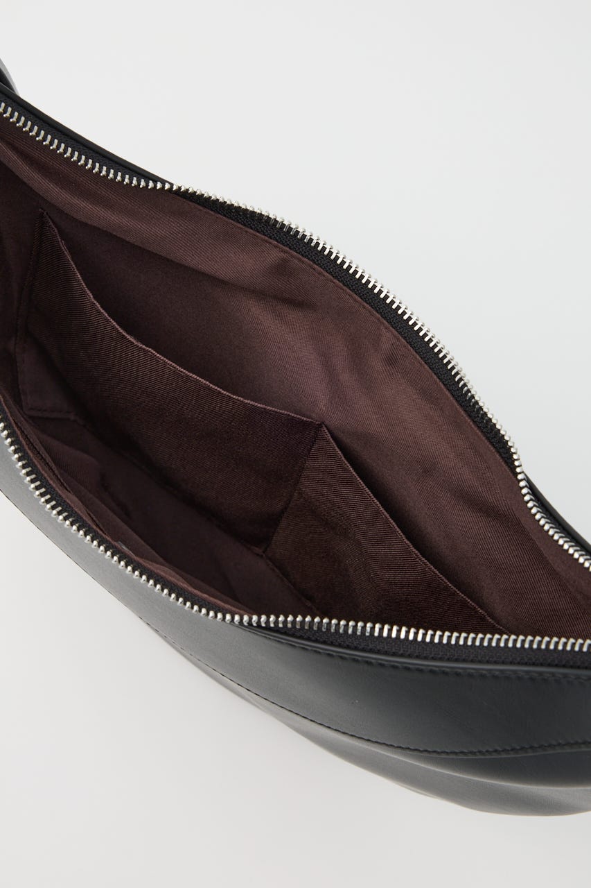 【SHEL'TTER SELECT】ハーフムーンコードハンドルショルダーバッグ BLK FREE