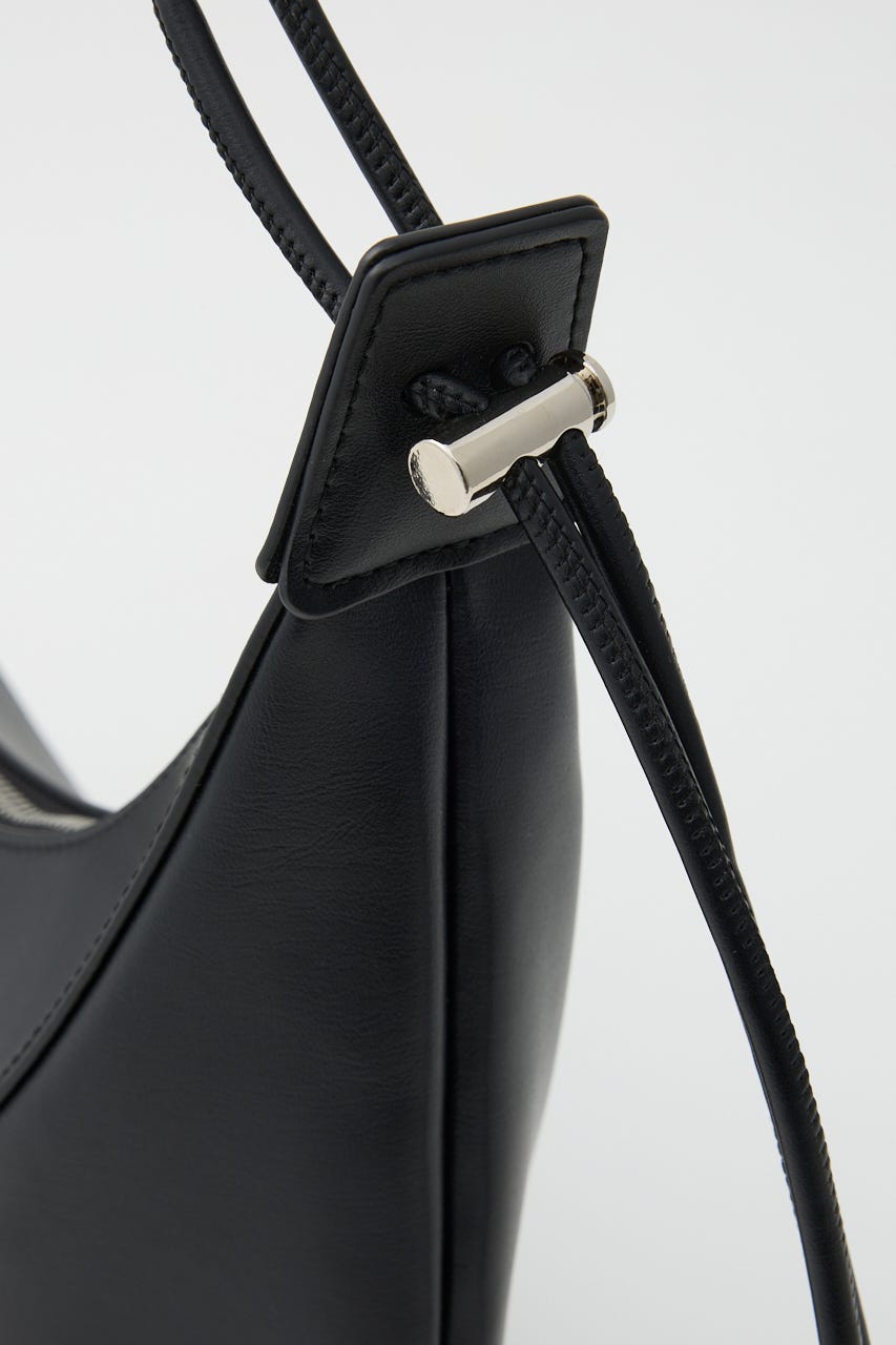 【SHEL'TTER SELECT】ハーフムーンコードハンドルショルダーバッグ BLK FREE