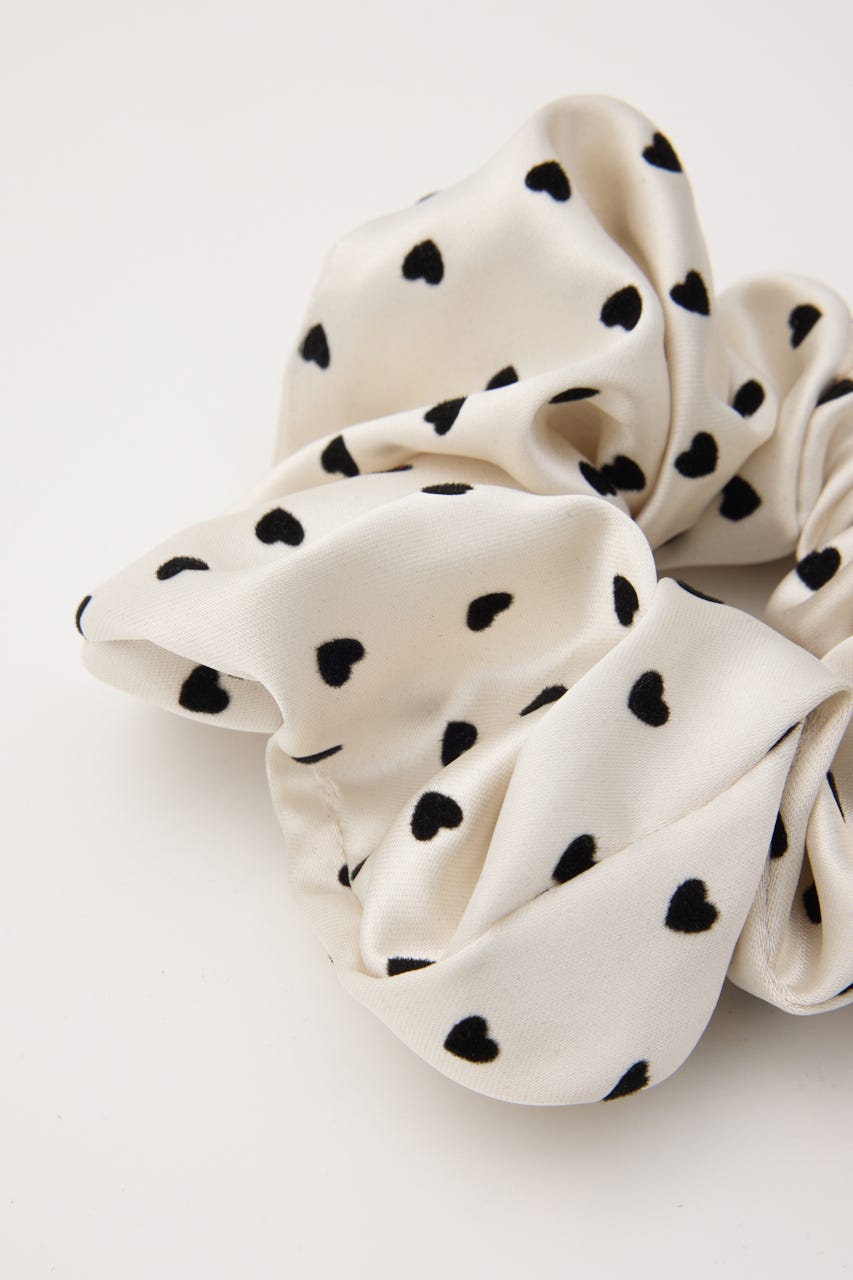 【SHEL'TTER SELECT】ハートドット柄 シュシュ IVOY FREE