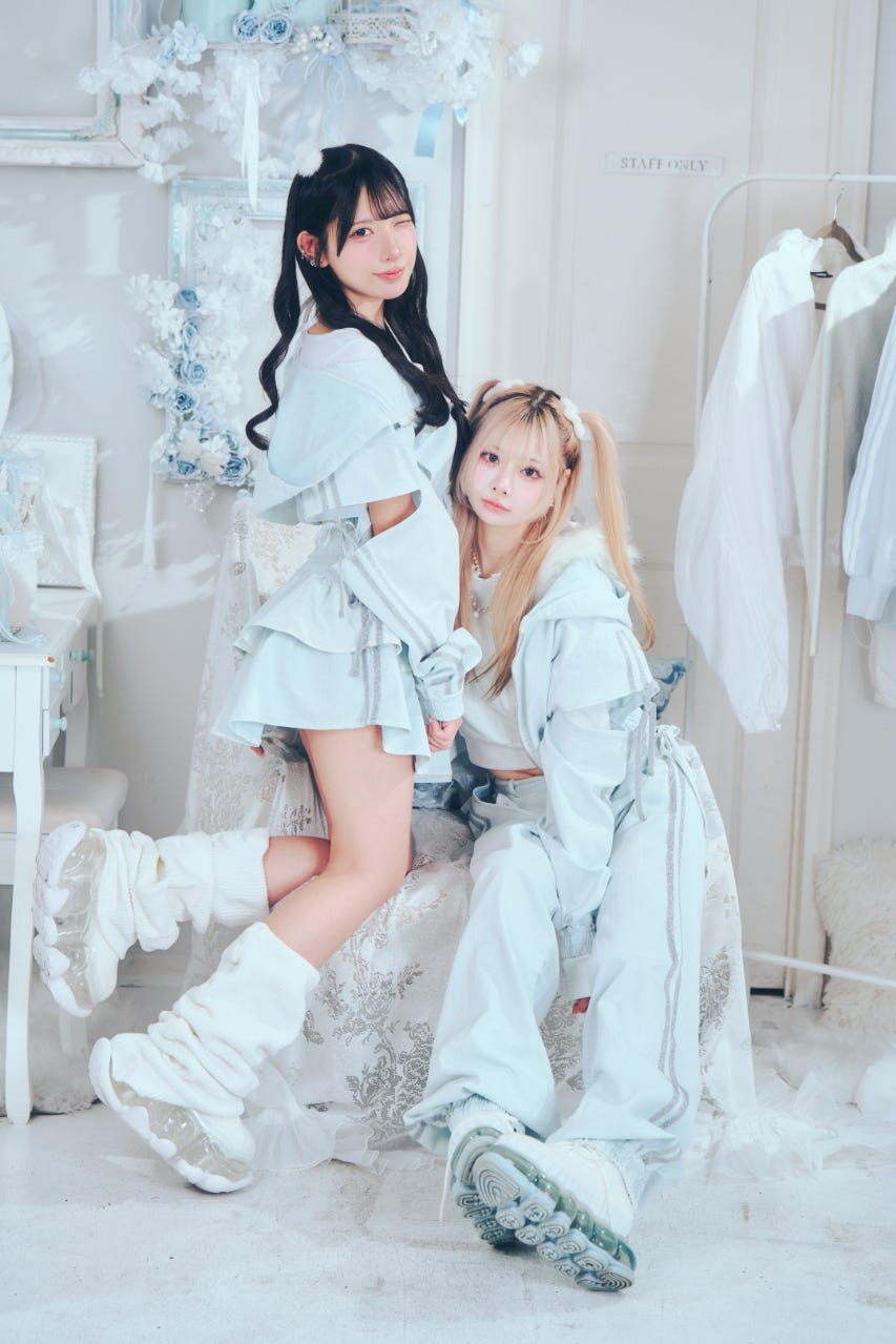 Luna Frill Skirt BLU FREE