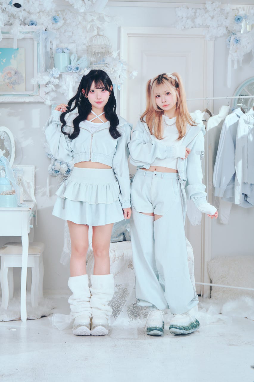 Luna Frill Skirt BLU FREE