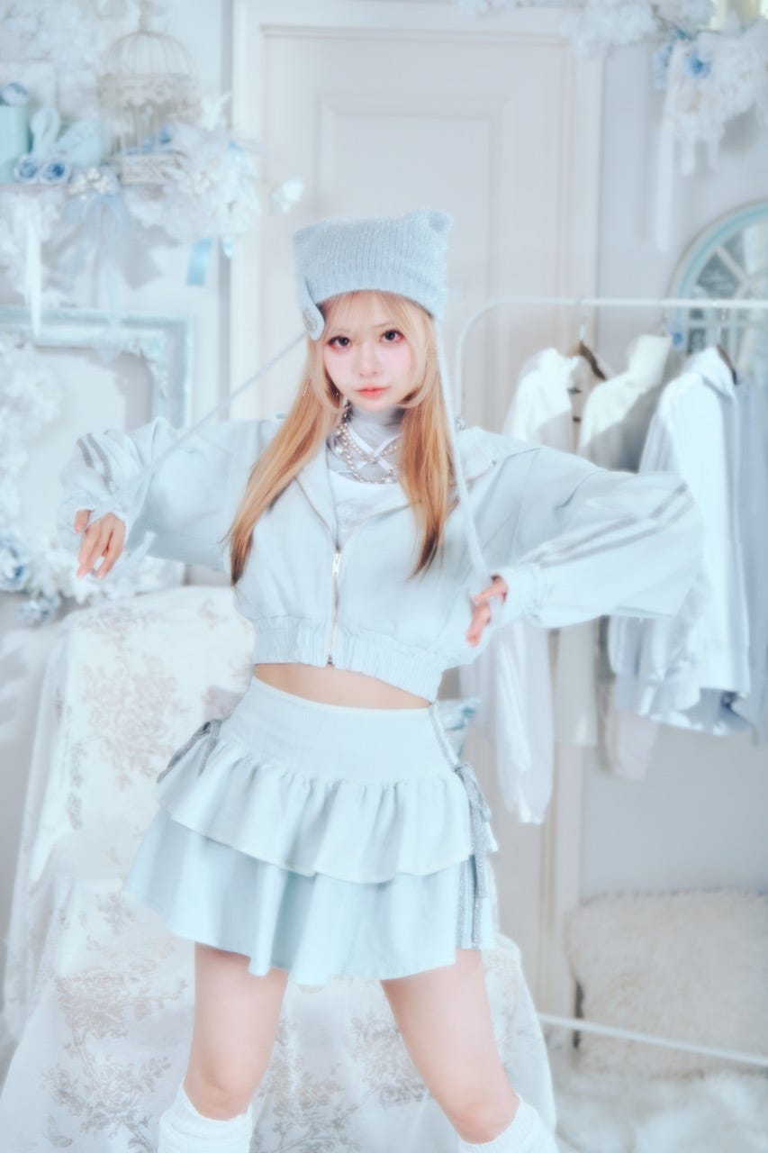 Moonlight Cross Tee WHT FREE