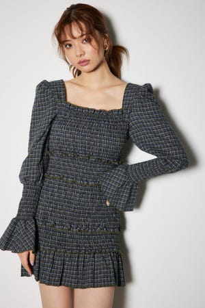 シャーリングタイトミニワンピース