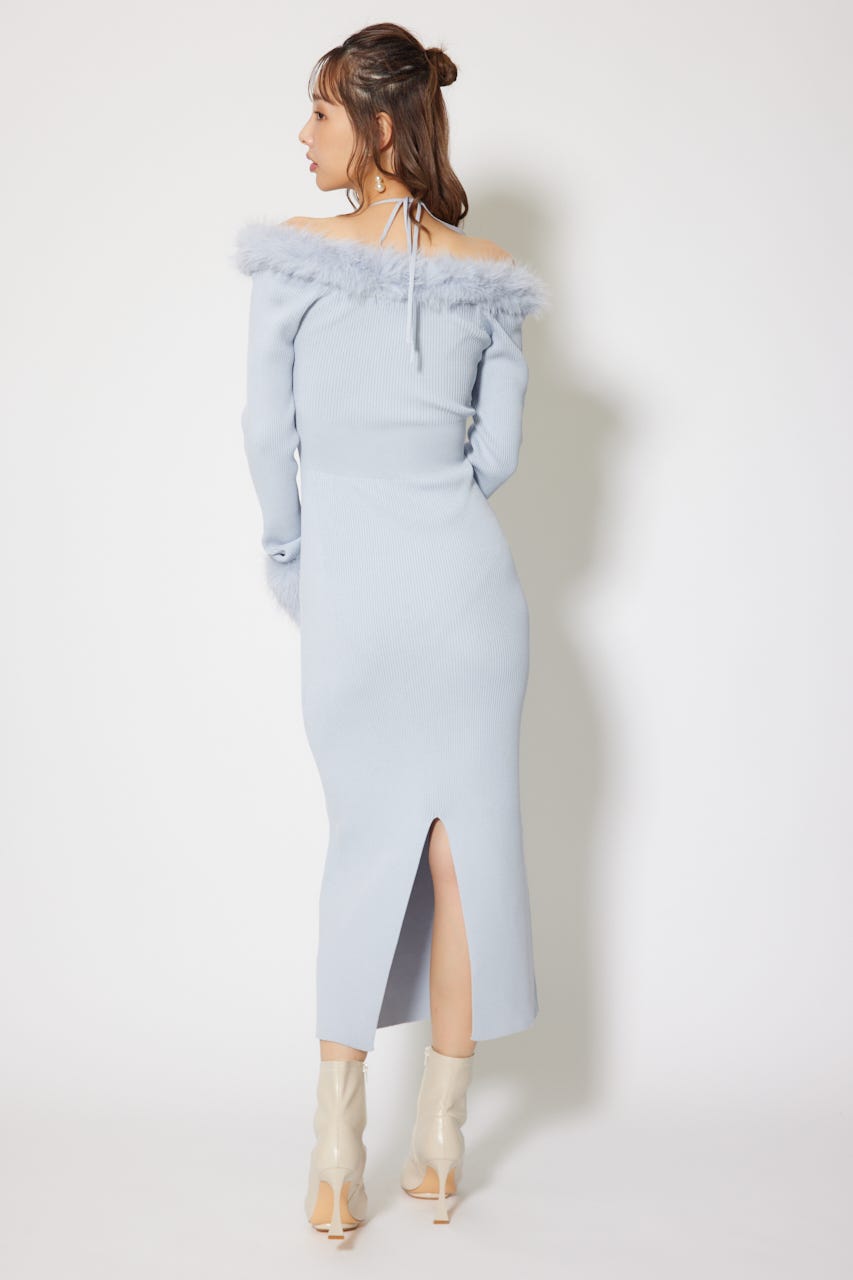 フェイクファーレディーニットワンピース L/BLU FREE