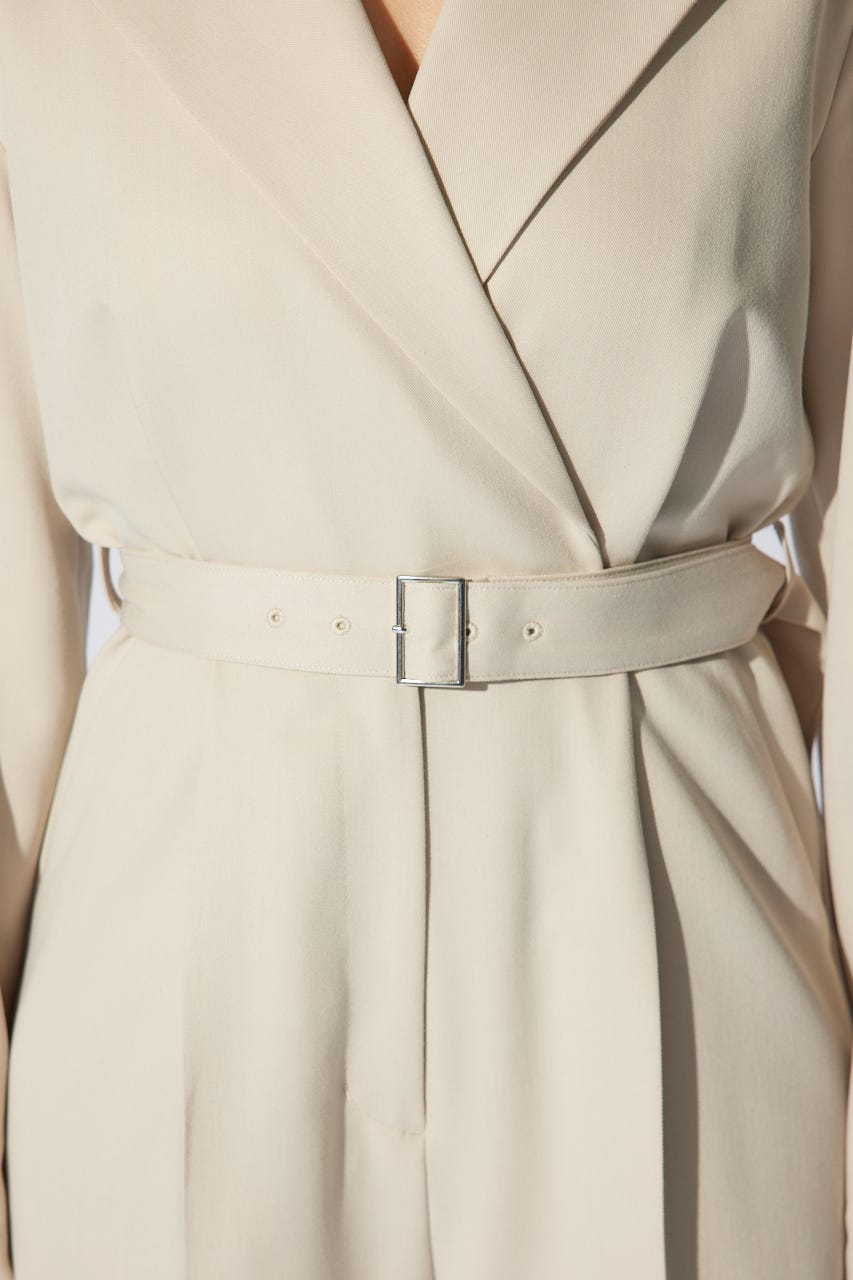 【岡崎紗絵さん着用アイテム】テーラードデザインロンパース BEG M