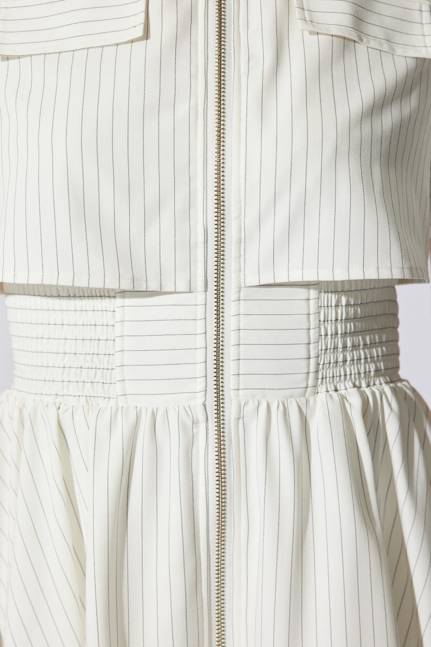 【岡崎紗絵さん着用アイテム】バストフレアミニワンピース 柄WHT S