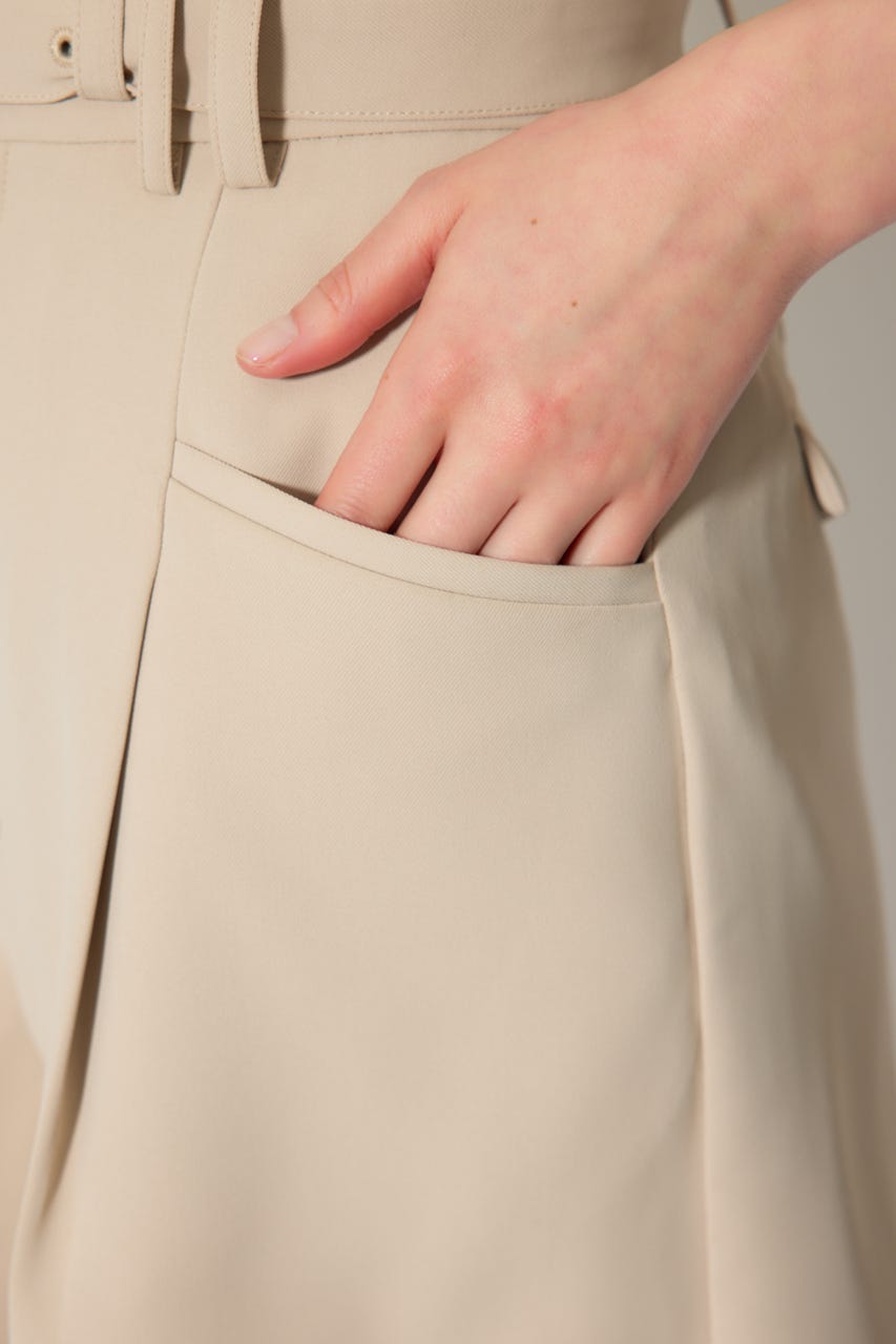 ベルト付きセンタープレスショートパンツ BEG S