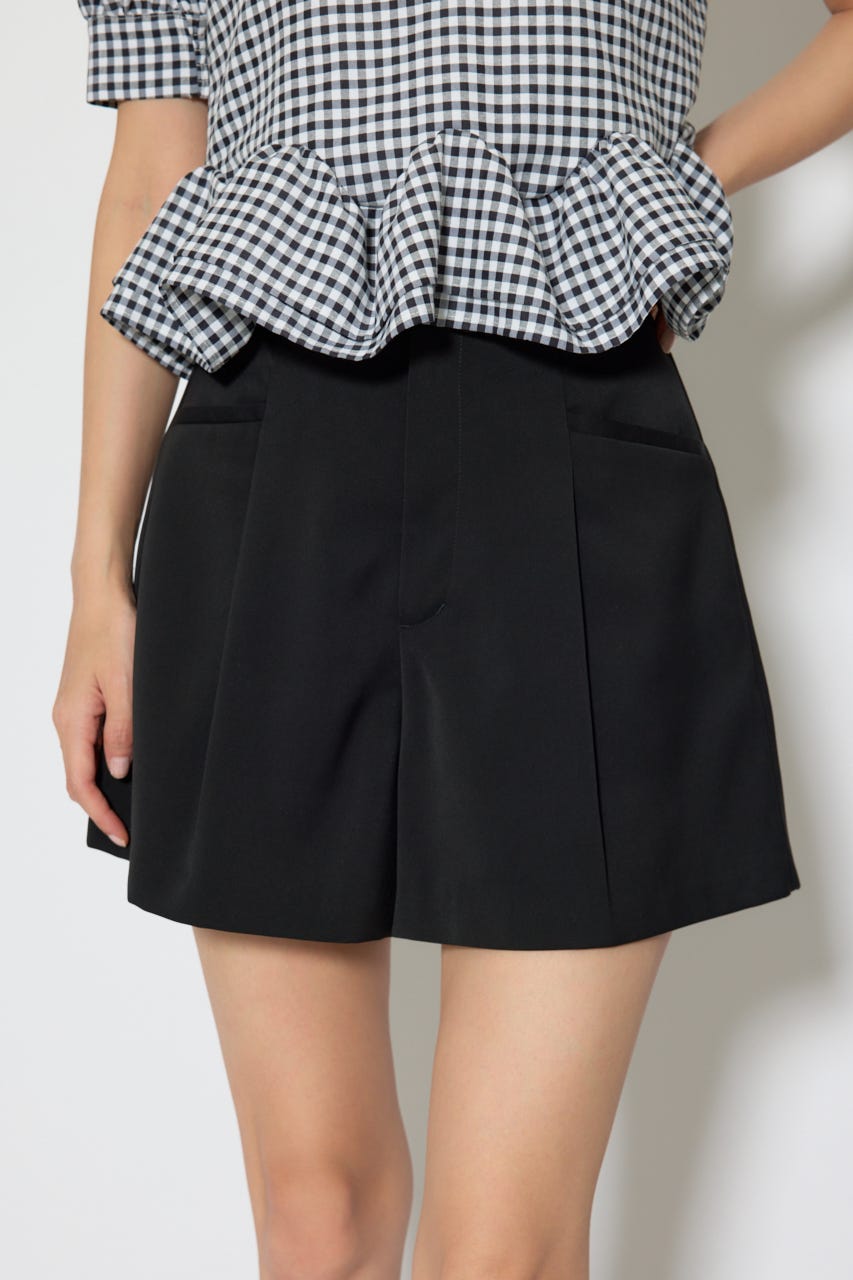 ベルト付きセンタープレスショートパンツ BLK M