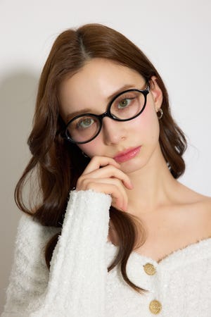 オーバルデザインアイウェア