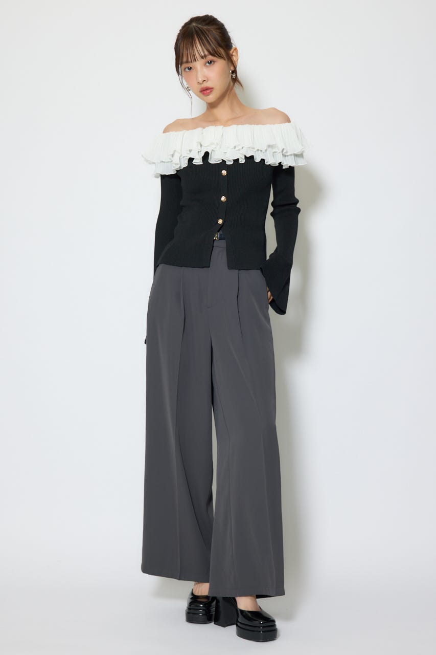 【1/25(日)23:59までSS先行予約会対象アイテム】プリーツレースオフショルニットトップス BLK FREE