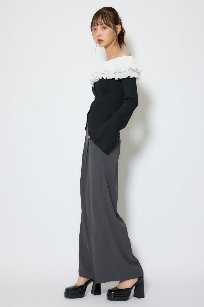 【1/25(日)23:59までSS先行予約会対象アイテム】プリーツレースオフショルニットトップス BLK FREE