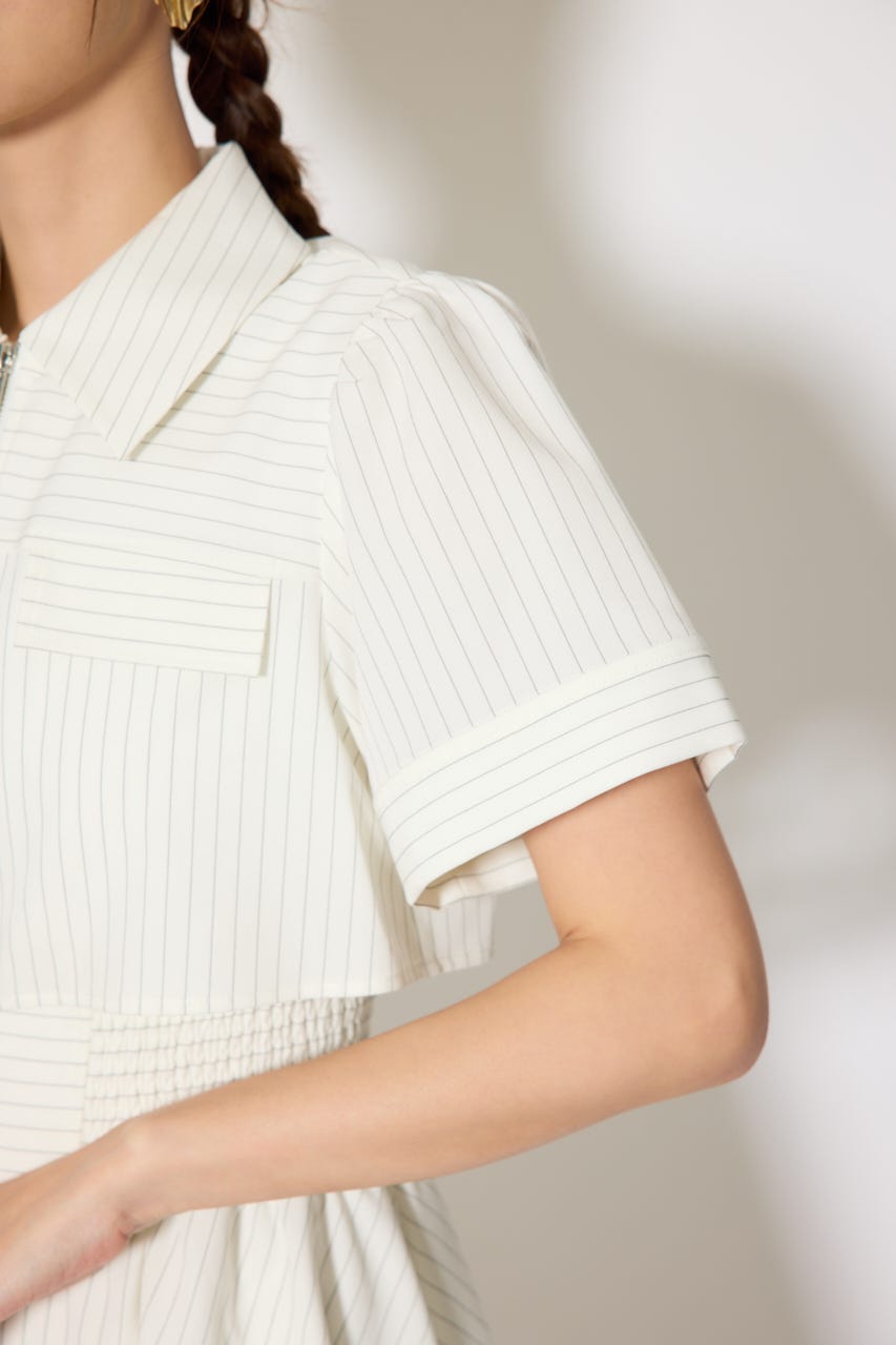 【伝説のバズりワンピ】バストフレアミニワンピース 柄WHT M