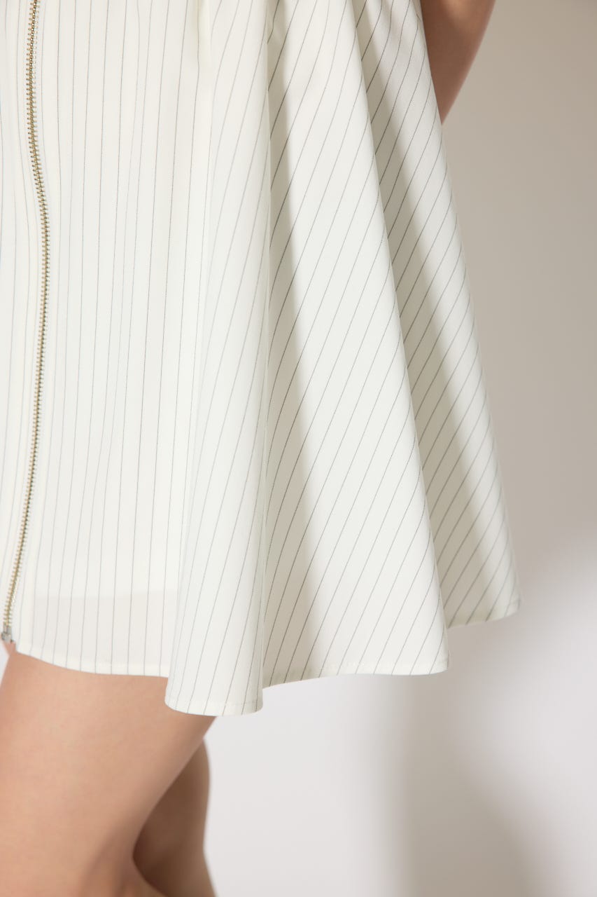 【伝説のバズりワンピ】バストフレアミニワンピース 柄WHT M