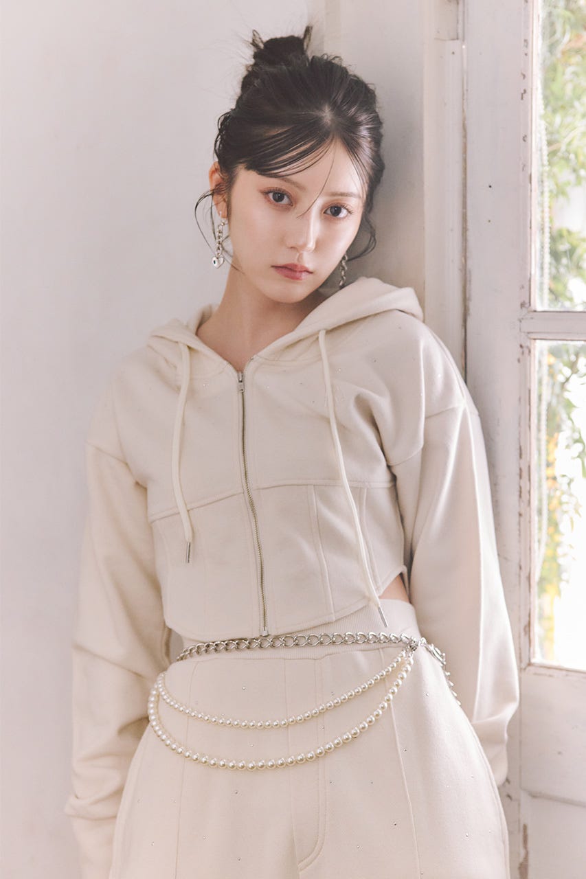 ビスチェディティールフードスウェット IVOY FREE