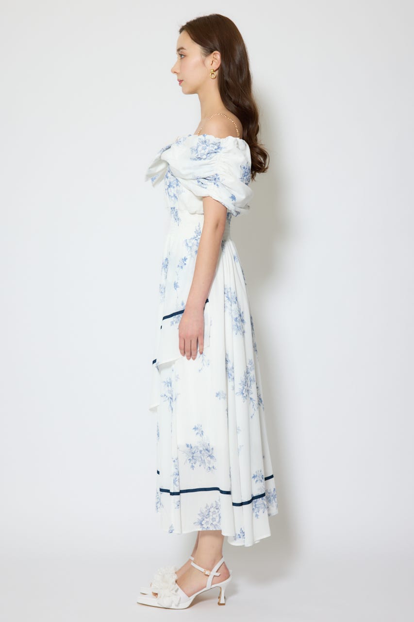 【1/25(日)23:59までSS先行予約会対象アイテム】フロントビッグリボンフレアワンピース 柄WHT M