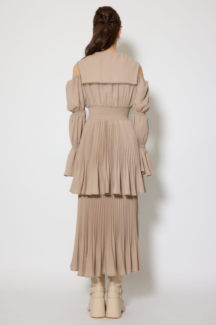 BIGカラープリーツフレアワンピース BEG FREE