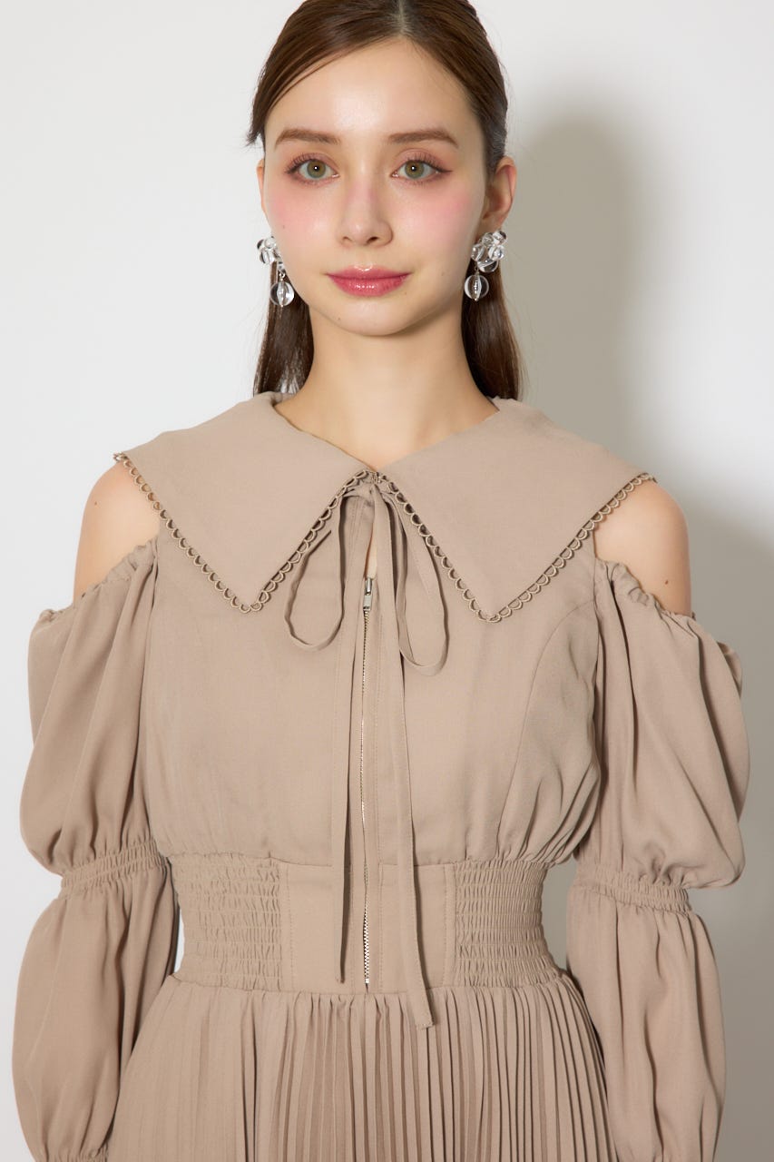 BIGカラープリーツフレアワンピース BEG FREE