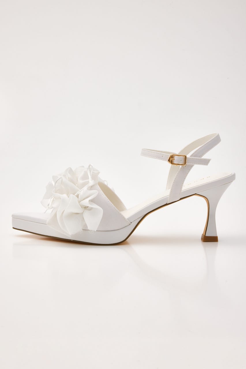 【1/25(日)23:59までSS先行予約会対象アイテム】フリルミュール WHT S