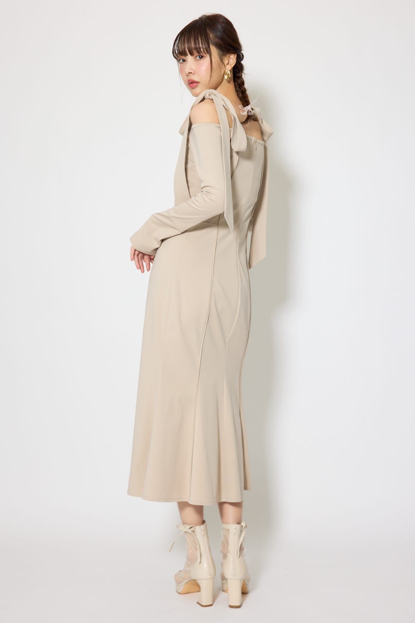 ショルダーリボンオフショルカットワンピース BEG S