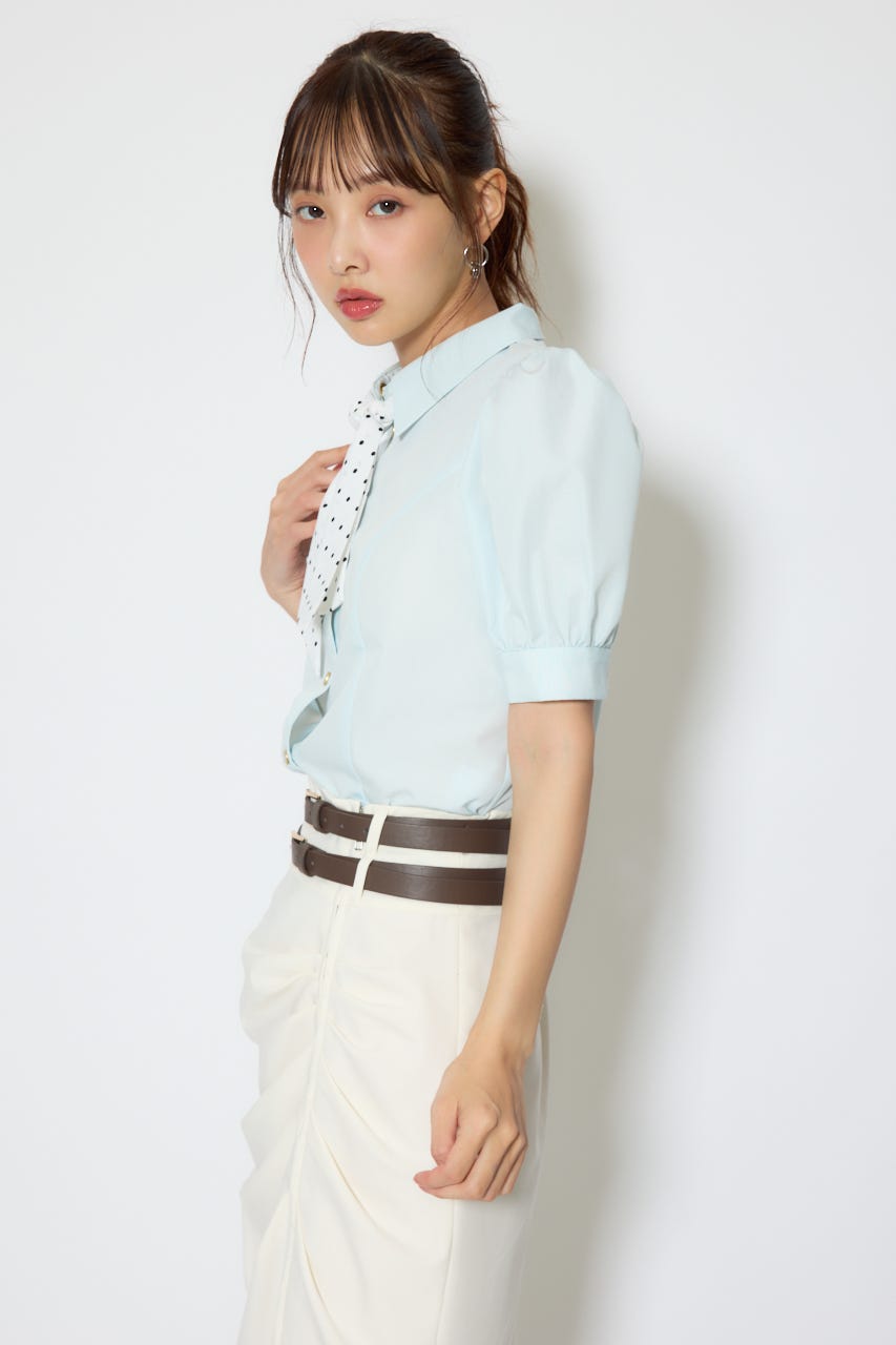 【森香澄さん着用】スカーフ付きハーフスリーブブラウス BLU FREE