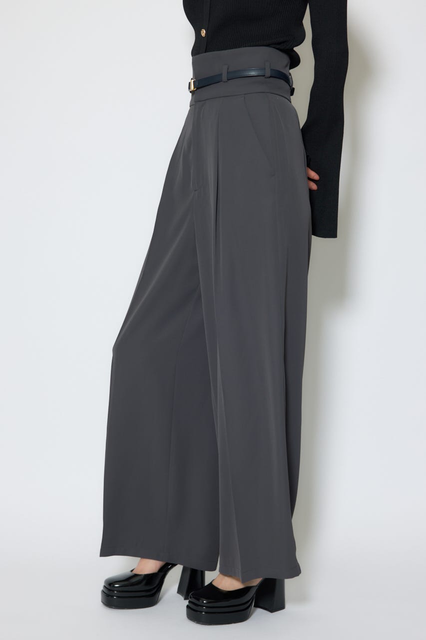 【1/25(日)23:59までSS先行予約会対象アイテム】ベルトポイントハイウエストワイドパンツ T.GRY S