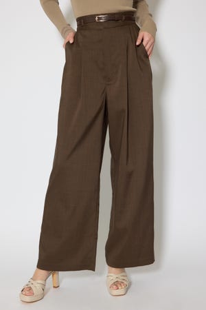 ベルト付き美ラインジャストウエストパンツ