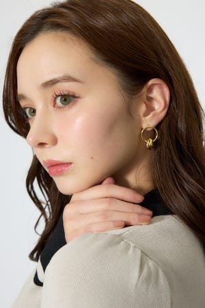 メタルループピアス