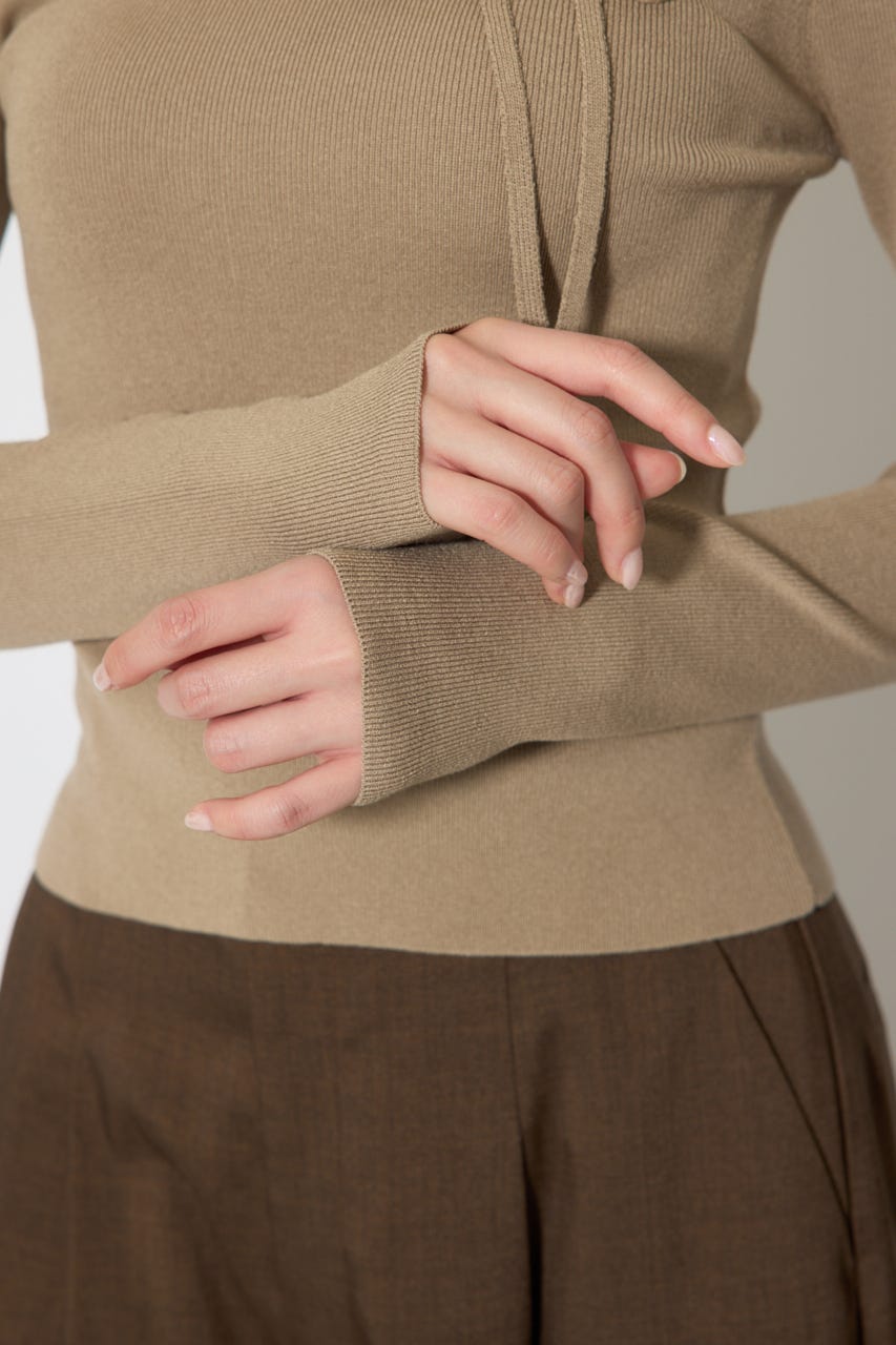 ストリングタイトニットトップス BEG FREE