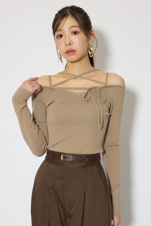 ストリングタイトニットトップス