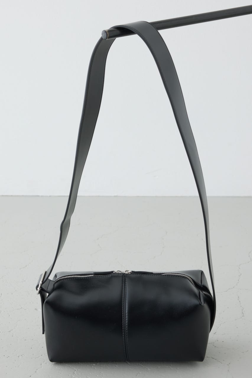 【WEB限定】スクエアショルダーバッグ BLK FREE