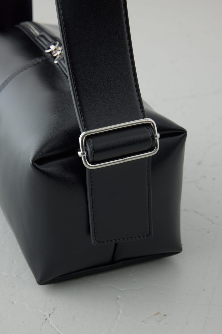 【WEB限定】スクエアショルダーバッグ BLK FREE