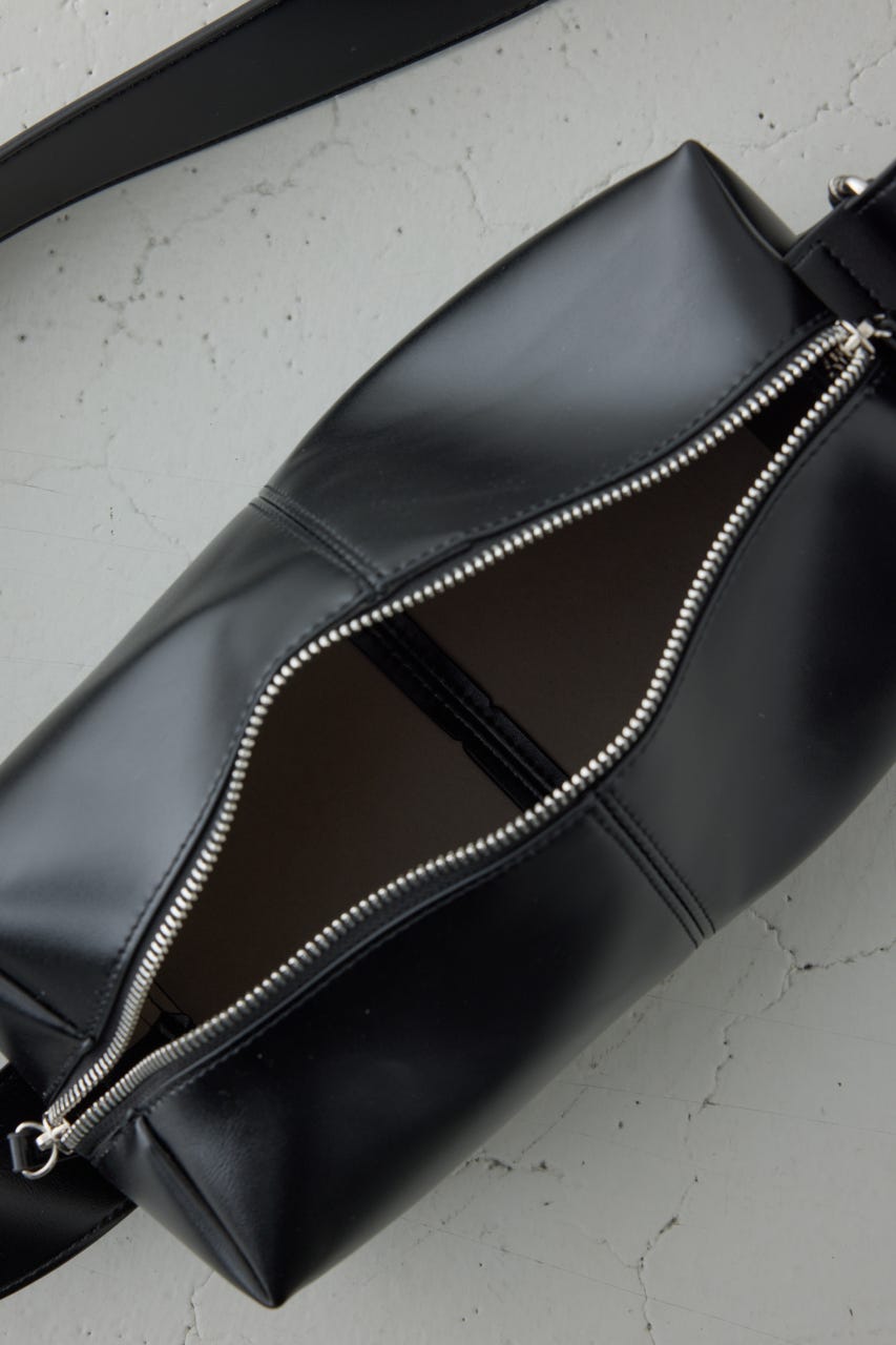 【WEB限定】スクエアショルダーバッグ BLK FREE